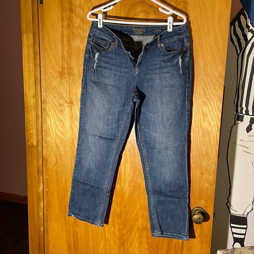 Vera Wang crop jeans
